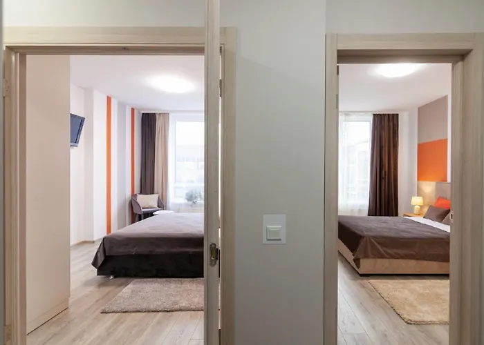 Royal 2 On Shevchenka Str