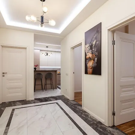 Lägenhet Royal 2 On Shevchenka Str *