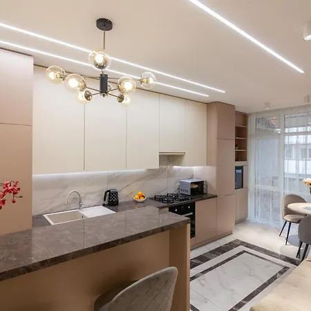 דירה Royal 2 On Shevchenka Str