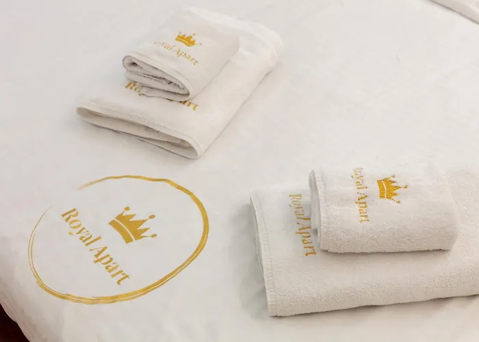 Royal 2 On Shevchenka Str Apartamento Leópolis