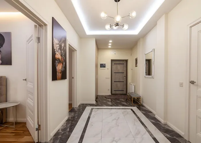 Apartment Royal 2 On Shevchenka Str *